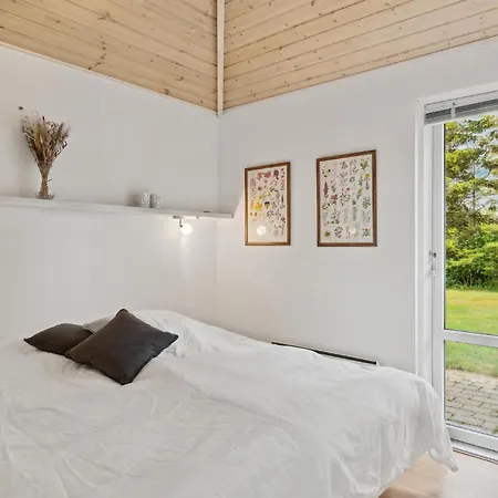 3 Bedroom Lovely In *