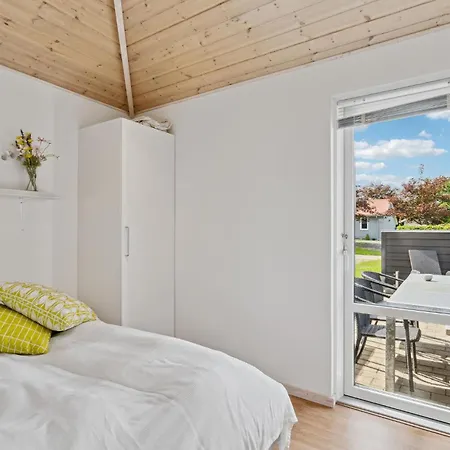 3 Bedroom Lovely In Farsø